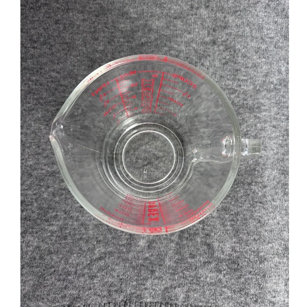 Vintage PYREX 516 Glass Measuring Cup Red Lettering D-Handle 2 Cup Made in USA